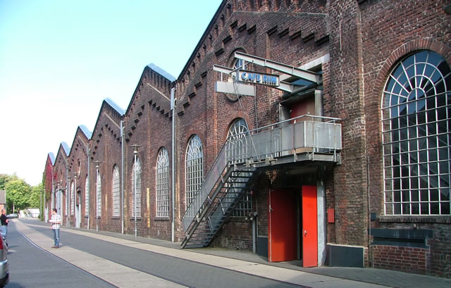 Abb. 6: Die Walzhallen
